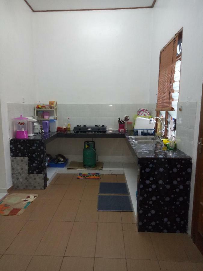 Aiman Homestay Marang Bagian luar foto